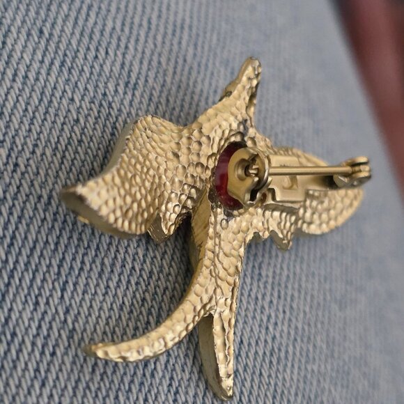 1960s Jelly Belly Bird Brooch Gold-Tone Red Cabochon Missing Rhinestone & Eye - Picture 5 of 6